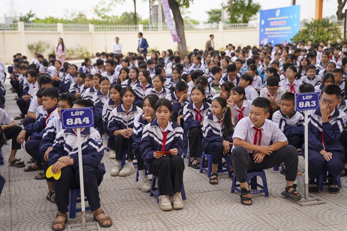 Hội LHPN Hà Nội: Lan tỏa thông điệp bảo vệ, trao quyền cho trẻ em gái- Ảnh 11. Hội LHPN Hà Nội: Lan tỏa thông điệp bảo vệ, trao quyền cho trẻ em gái- Ảnh 11.