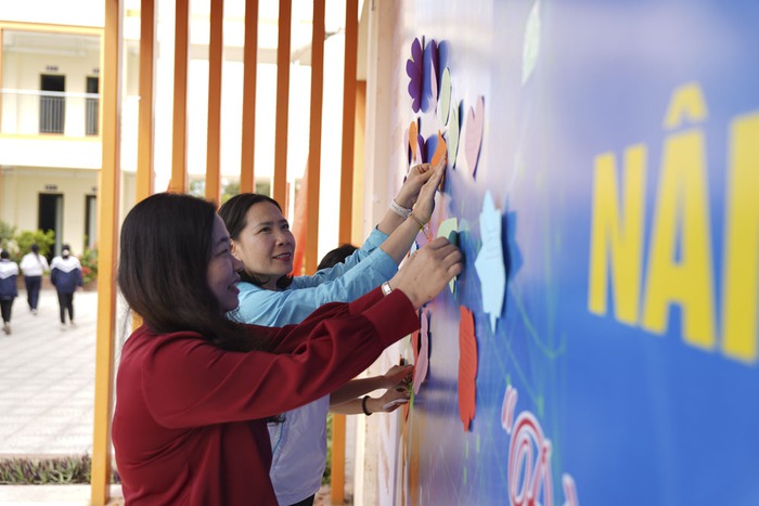 Hội LHPN Hà Nội: Lan tỏa thông điệp bảo vệ, trao quyền cho trẻ em gái- Ảnh 15. Hội LHPN Hà Nội: Lan tỏa thông điệp bảo vệ, trao quyền cho trẻ em gái- Ảnh 15.