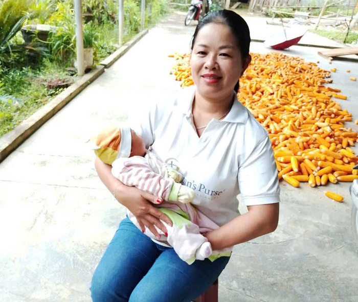 Lào Cai: Cô đỡ thôn bản mang thông tin đến với người dân- Ảnh 5. Lào Cai: Cô đỡ thôn bản mang thông tin đến với người dân- Ảnh 5.