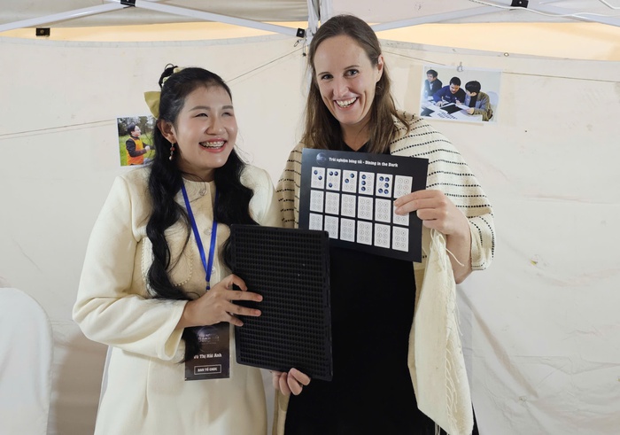 Nữ sinh viên Đại sứ Văn hóa Đọc, Top 20 Thanh niên sống đẹp toàn quốc và truyền cảm hứng sống tự chủ- Ảnh 3. Nữ sinh viên Đại sứ Văn hóa Đọc, Top 20 Thanh niên sống đẹp toàn quốc và truyền cảm hứng sống tự chủ- Ảnh 3.