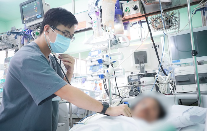 Cứu sống nữ bệnh nhân mắc hội chứng “trái tim tan vỡ” hiếm gặp- Ảnh 1.