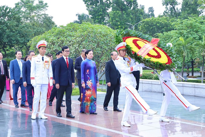 Thi đua là yêu cầu nội tại để khơi dậy sức mạnh toàn dân tộc- Ảnh 11.