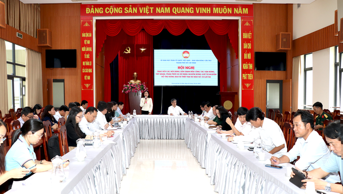 TPHCM: "Chung sức, đồng lòng" cứu trợ bà con vùng bão nhanh nhất, kịp thời nhất - Ảnh 1.