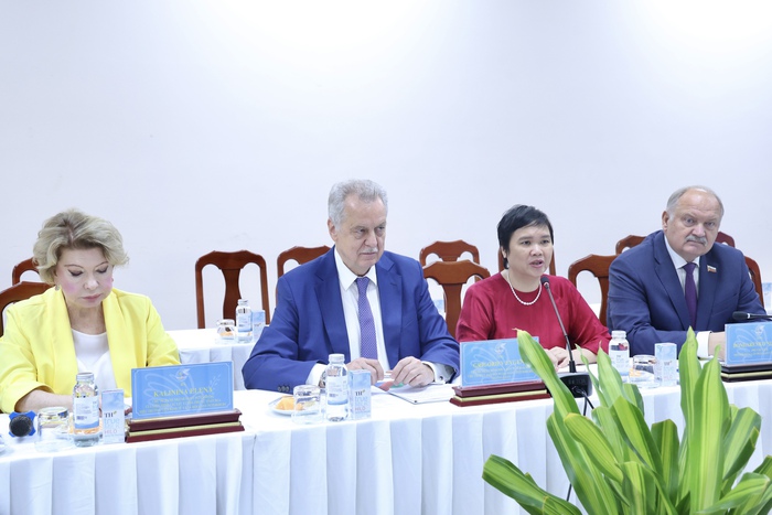 Nâng tầm quan hệ hợp tác của Hội LHPN Việt Nam và Liên minh các lực lượng Phụ nữ toàn Nga- Ảnh 1.
