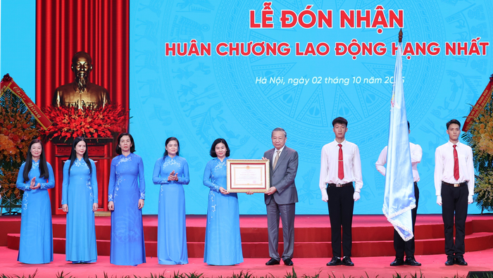 Những hình ảnh đẹp tại Lễ kỷ niệm 95 năm thành lập Hội LHPN Việt Nam- Ảnh 9. Những hình ảnh đẹp tại Lễ kỷ niệm 95 năm thành lập Hội LHPN Việt Nam- Ảnh 9.