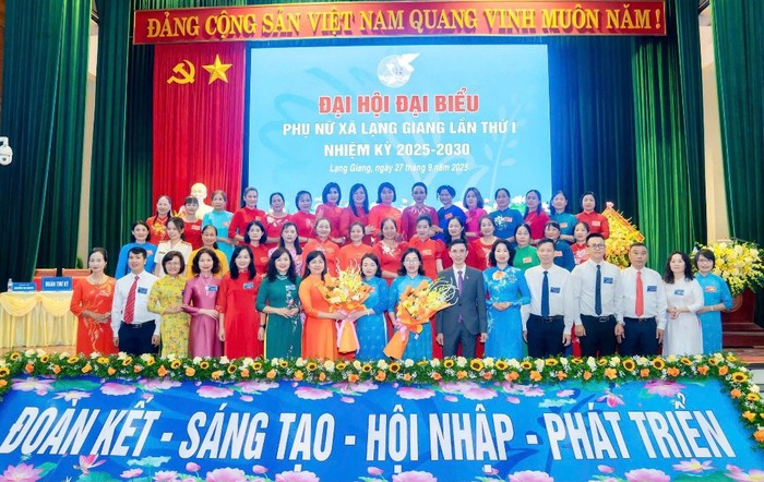 Bắc Ninh: Hoàn thành 100% Đại hội đại biểu phụ nữ cấp cơ sở nhiệm kỳ 2025 - 2030- Ảnh 8. Bắc Ninh: Hoàn thành 100% Đại hội đại biểu phụ nữ cấp cơ sở nhiệm kỳ 2025 - 2030- Ảnh 8.