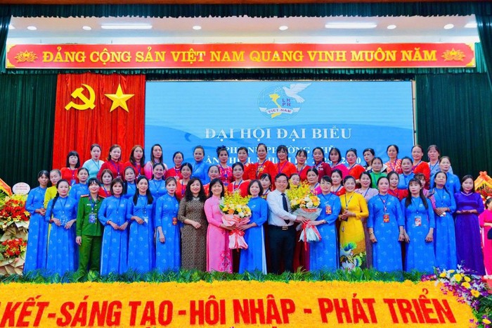 Bắc Ninh: Hoàn thành 100% Đại hội đại biểu phụ nữ cấp cơ sở nhiệm kỳ 2025 - 2030- Ảnh 7. Bắc Ninh: Hoàn thành 100% Đại hội đại biểu phụ nữ cấp cơ sở nhiệm kỳ 2025 - 2030- Ảnh 7.
