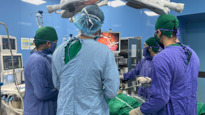 Cụ bà 85 tuổi nhiều bệnh nền được phẫu thuật nội soi cắt gần hết dạ dày- Ảnh 1. Cụ bà 85 tuổi nhiều bệnh nền được phẫu thuật nội soi cắt gần hết dạ dày- Ảnh 1.