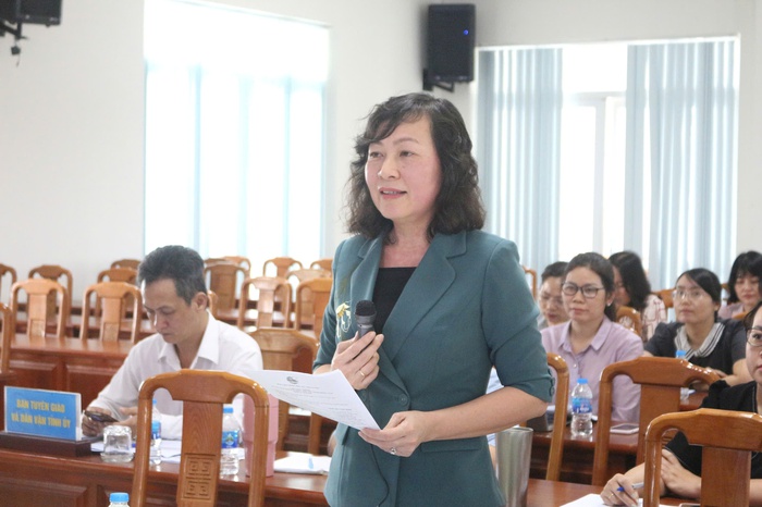 Chủ tịch Hội LHPN Việt Nam duyệt Đại hội điểm đại biểu phụ nữ tỉnh Đồng Nai nhiệm kỳ 2025-2030- Ảnh 6. Chủ tịch Hội LHPN Việt Nam duyệt Đại hội điểm đại biểu phụ nữ tỉnh Đồng Nai nhiệm kỳ 2025-2030- Ảnh 6.