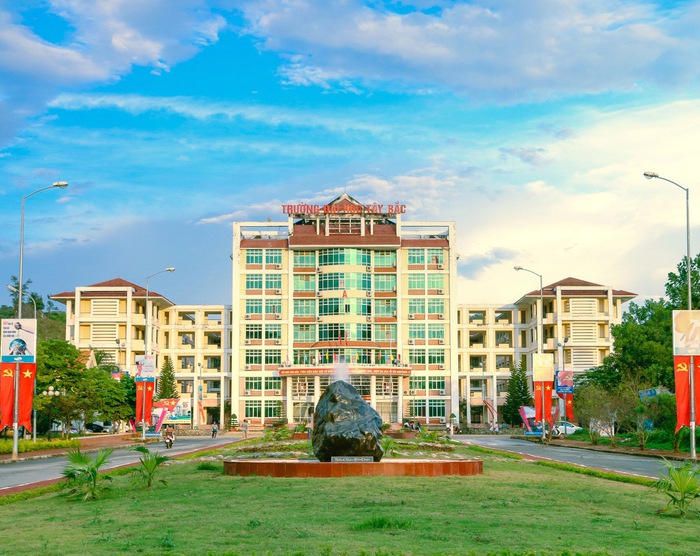 Bài 3: Đại học đặc thù - Giữ bản sắc, tạo giá trị riêng- Ảnh 3.