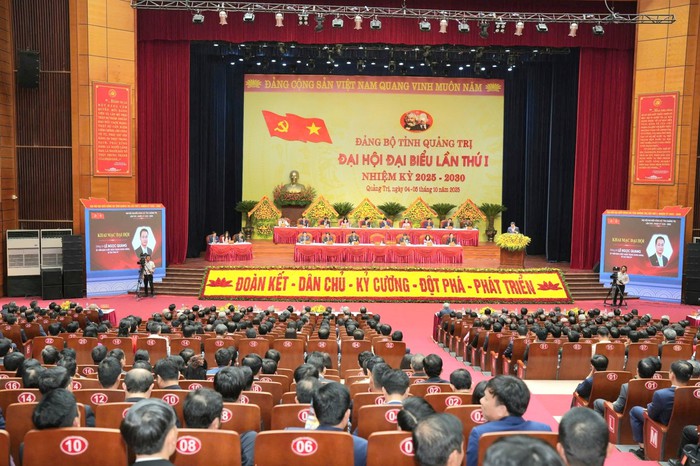 Chủ tịch UBTƯ MTTQ Việt Nam Đỗ Văn Chiến dự Đại hội đại biểu Đảng bộ tỉnh Quảng Trị lần thứ I, nhiệm kỳ 2025 - 2030- Ảnh 1. Chủ tịch UBTƯ MTTQ Việt Nam Đỗ Văn Chiến dự Đại hội đại biểu Đảng bộ tỉnh Quảng Trị lần thứ I, nhiệm kỳ 2025 - 2030- Ảnh 1.