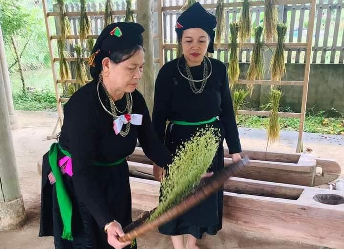 Đưa hương cốm từ gian bếp nhỏ trở thành thương hiệu vùng dân tộc thiểu số và miền núi- Ảnh 1.