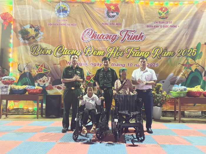 Rộn rã "Biên cương - Đêm hội trăng rằm" nơi mưa lũ vừa đi qua- Ảnh 7.