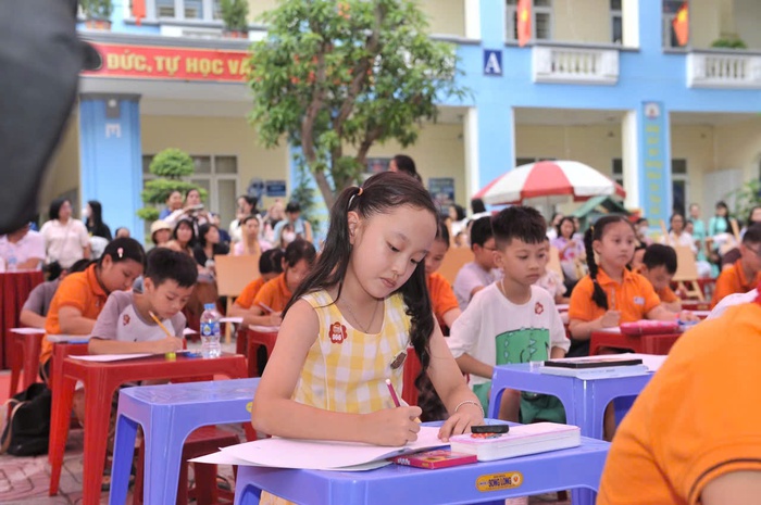 366 giải thưởng tập thể và cá nhân dành cho họa sĩ nhí “Em vẽ ước mơ của em”- Ảnh 1.
