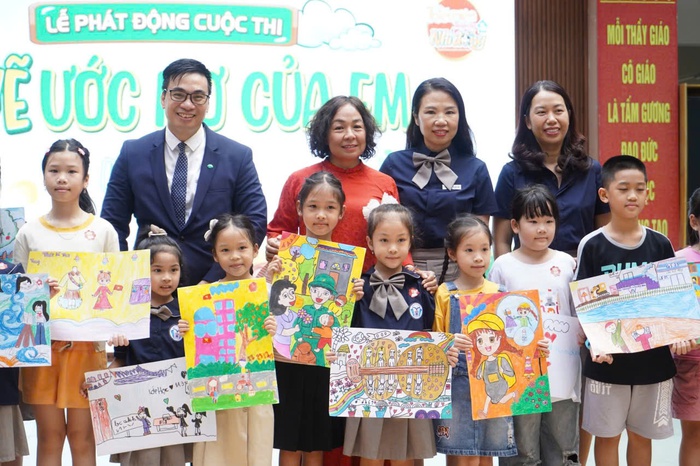 366 giải thưởng tập thể và cá nhân dành cho họa sĩ nhí “Em vẽ ước mơ của em”- Ảnh 2.