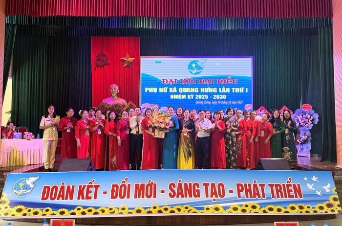 Phụ nữ xã Quang Hưng quyết tâm thực hiện hiệu quả phong trào Xây dựng người Phụ nữ Việt Nam thời đại mới- Ảnh 4. Phụ nữ xã Quang Hưng quyết tâm thực hiện hiệu quả phong trào Xây dựng người Phụ nữ Việt Nam thời đại mới- Ảnh 4.