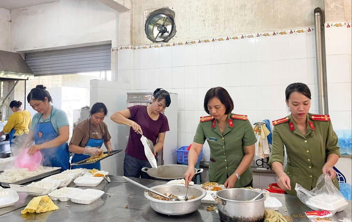Phụ nữ Cao Bằng dốc sức tái thiết đời sống sau trận lũ lịch sử- Ảnh 2. Phụ nữ Cao Bằng dốc sức tái thiết đời sống sau trận lũ lịch sử- Ảnh 2.