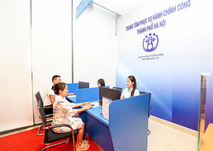 Agribank hợp táchỗ trợ người dân thực hiện dịch vụ công tại điểm giao dịch của ngân hàng- Ảnh 6. Agribank hợp táchỗ trợ người dân thực hiện dịch vụ công tại điểm giao dịch của ngân hàng- Ảnh 6.