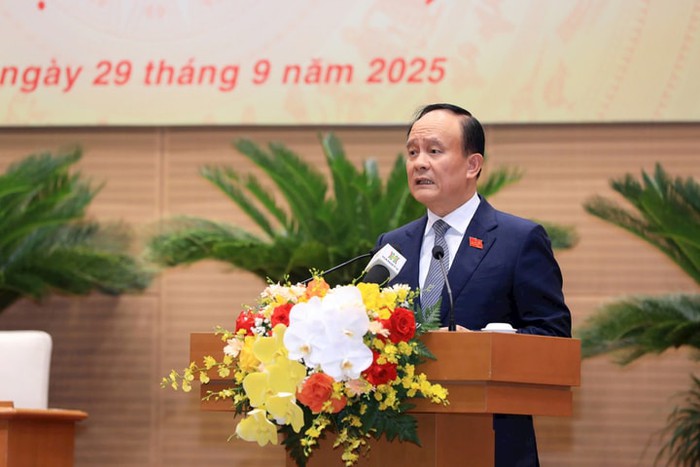 Hà Nội: Cán bộ nữ cấp xã nỗ lực thích nghi với khối lượng công việc "quá tải" sau sáp nhập- Ảnh 3. Hà Nội: Cán bộ nữ cấp xã nỗ lực thích nghi với khối lượng công việc "quá tải" sau sáp nhập- Ảnh 3.