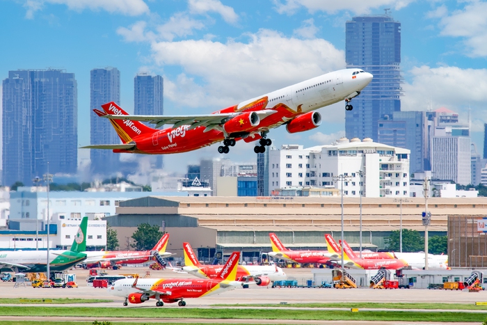 Vietjet dành tặng các tín đồ du lịch triệu vé bay Eco giảm đến 50% đón Thu 2025- Ảnh 2. Vietjet dành tặng các tín đồ du lịch triệu vé bay Eco giảm đến 50% đón Thu 2025- Ảnh 2.