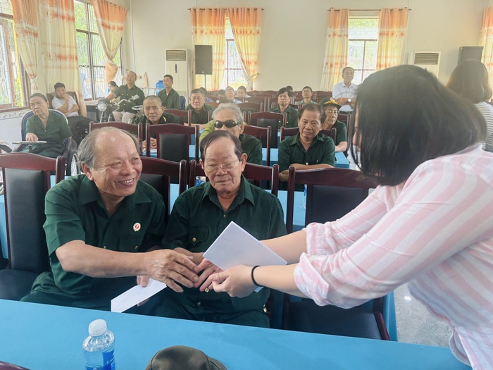 Tri ân thế hệ đi trước & lan tỏa tinh thần uống nước nhớ nguồn: Dấu ấn nhân văn trong hành trình 35 năm Hiệp hội Nhựa Việt Nam- Ảnh 2.