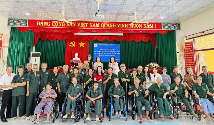 Tri ân thế hệ đi trước & lan tỏa tinh thần uống nước nhớ nguồn: Dấu ấn nhân văn trong hành trình 35 năm Hiệp hội Nhựa Việt Nam- Ảnh 1.