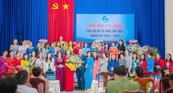 Lâm Đồng: Không để phụ nữ vùng xa bị “bỏ lại phía sau” trong chuyển đổi số- Ảnh 1.