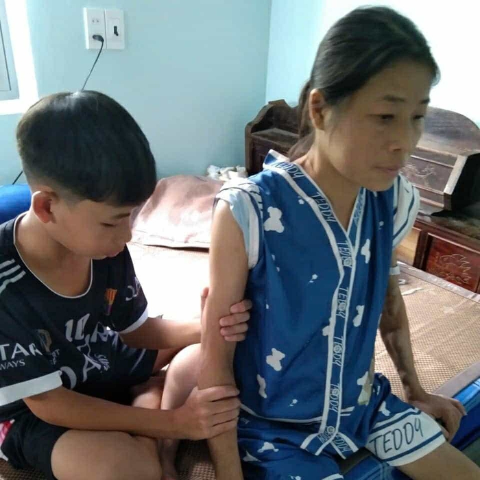 Hành trình 12 năm chiến đấu với bệnh hiểm nghèo của người mẹ đơn thân mong có thêm thời gian ở bên con nhỏ- Ảnh 2. Hành trình 12 năm chiến đấu với bệnh hiểm nghèo của người mẹ đơn thân mong có thêm thời gian ở bên con nhỏ- Ảnh 2.