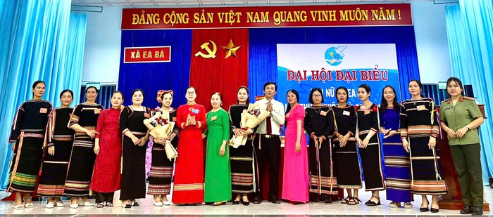 Đắk Lắk: Tổ chức thành công Đại hội đại biểu phụ nữ xã, phường nhiệm kỳ 2025-2030- Ảnh 2. Đắk Lắk: Tổ chức thành công Đại hội đại biểu phụ nữ xã, phường nhiệm kỳ 2025-2030- Ảnh 2.