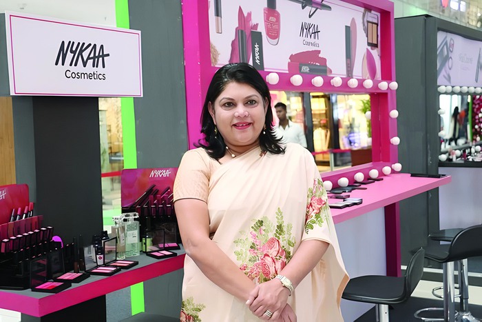 Nữ tỷ phú tự thân được ngưỡng mộ nhất Ấn Độ- Ảnh 2.