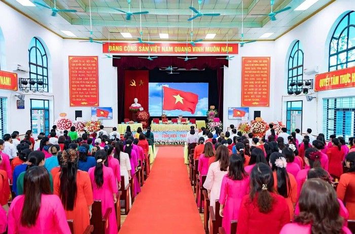 Dự thảo các văn kiện Đại hội Đảng XIV: Trên 450 nghìn lượt hội viên, phụ nữ tỉnh Phú Thọ được tuyên truyền, tham gia góp ý - Ảnh 1.