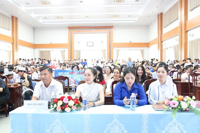 Tổ chức thi “Tìm hiểu Luật phòng, chống tác hại thuốc lá” tại trường THPT Phước Bửu- Ảnh 1.