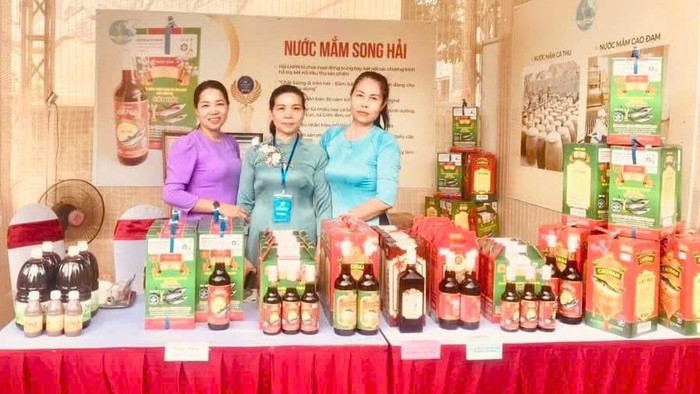 Bước đột phá từ “chuyển đổi kép” trong phong trào phụ nữ khởi nghiệp ở Cát Hải- Ảnh 1.