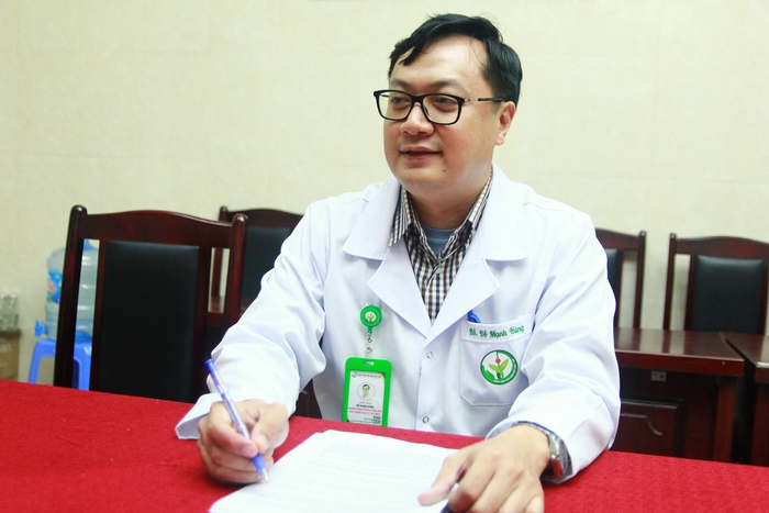 Luân chuyển cán bộ, bác sĩ chuyên môn cao về cơ sở 2 Bệnh viện Bạch Mai và Việt Đức- Ảnh 2. Luân chuyển cán bộ, bác sĩ chuyên môn cao về cơ sở 2 Bệnh viện Bạch Mai và Việt Đức- Ảnh 2.