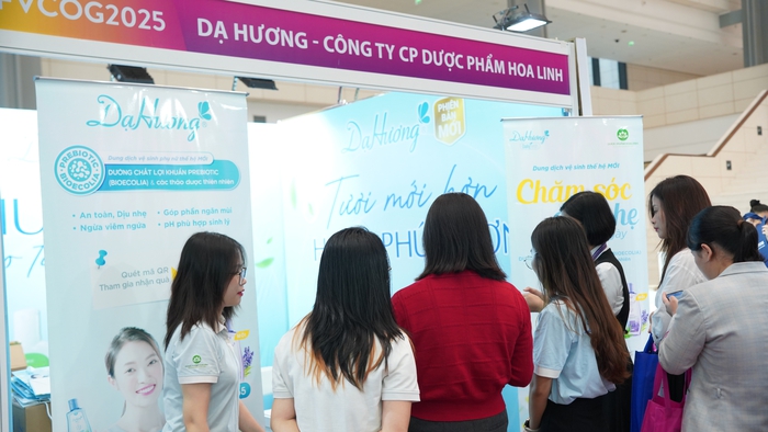 Dạ Hương ra mắt Phiên bản Mới tại Hội nghị Sản Phụ khoa Việt - Pháp 2025- Ảnh 4.