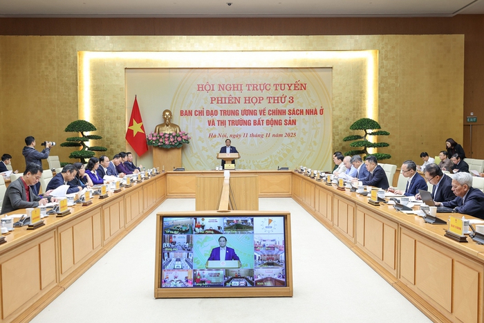 Thủ tướng: Không để người dân phải "lòng vòng", mất thêm chi phí khi tiếp cận nhà ở xã hội- Ảnh 1.