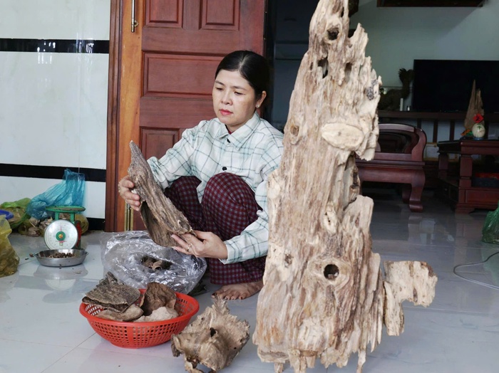 Làng nghề “xoi” trầm Khánh Hòa kể chuyện trên nền tảng số- Ảnh 1. Làng nghề “xoi” trầm Khánh Hòa kể chuyện trên nền tảng số- Ảnh 1.