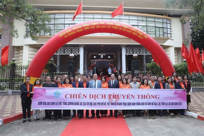 Lạng Sơn đưa bình đẳng giới thành trục xuyên suốt, giúp 3.840 hộ phụ nữ thoát nghèo- Ảnh 6.