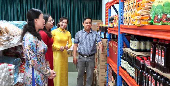 TPHCM: Phường Gia Định nhân rộng mô hình dân vận kiểu mới, lan tỏa tinh thần đại đoàn kết- Ảnh 7. TPHCM: Phường Gia Định nhân rộng mô hình dân vận kiểu mới, lan tỏa tinh thần đại đoàn kết- Ảnh 7.