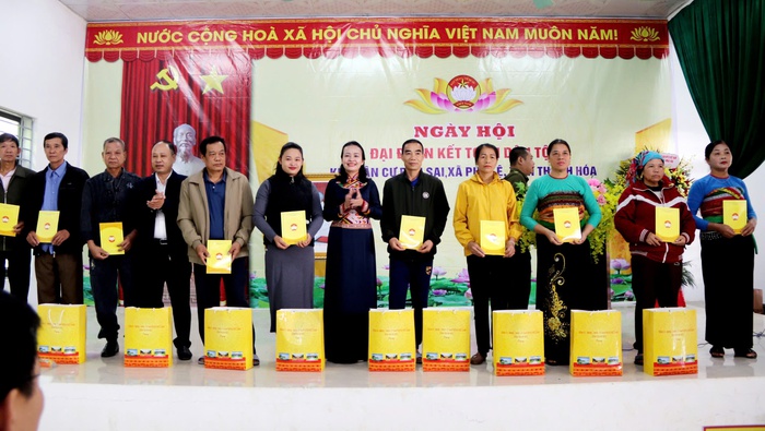 Thanh Hoá: Rộn ràng Ngày hội Đại đoàn kết toàn dân tộc  bản Sại- Ảnh 2.