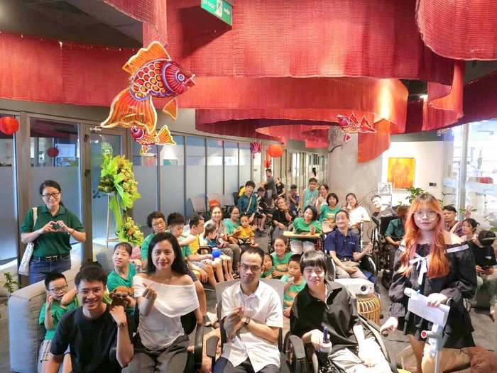 Triển lãm kết nối khát vọng và những ước mơ của người khuyết tật- Ảnh 1. Triển lãm kết nối khát vọng và những ước mơ của người khuyết tật- Ảnh 1.