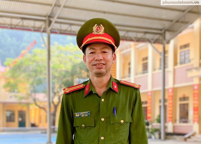 Siết chặt kiểm soát, huy động cộng đồng phòng, chống thuốc lá thế hệ mới- Ảnh 1. Siết chặt kiểm soát, huy động cộng đồng phòng, chống thuốc lá thế hệ mới- Ảnh 1.