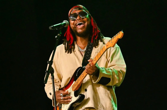 Leon Thomas là gương mặt mới nhận nhiều đề cử khiến cục diện Grammy trở nên bất ngờ hơn. Ảnh: BillBoard Leon Thomas là gương mặt mới nhận nhiều đề cử khiến cục diện Grammy trở nên bất ngờ hơn. Ảnh: BillBoard
