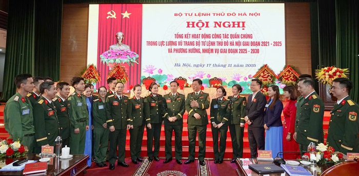 Phụ nữ Bộ tư lệnh Thủ đô có nhiều mô hình hiệu quả và cách làm sáng tạo- Ảnh 1. Phụ nữ Bộ tư lệnh Thủ đô có nhiều mô hình hiệu quả và cách làm sáng tạo- Ảnh 1.