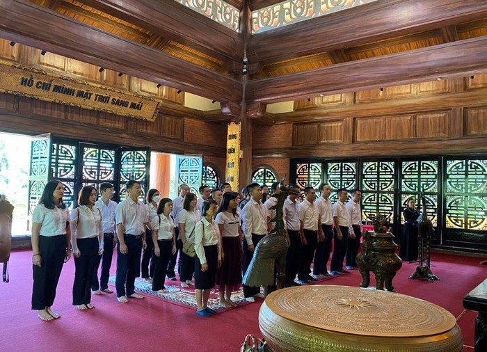 4 dòng sản phẩm du lịch: Từ nhu cầu thị trường đến chiến lược phát triển bền vững của du lịch Thái Nguyên- Ảnh 4. 4 dòng sản phẩm du lịch: Từ nhu cầu thị trường đến chiến lược phát triển bền vững của du lịch Thái Nguyên- Ảnh 4.