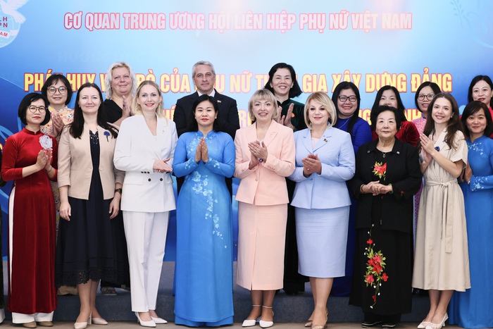 Nâng tầm quan hệ hợp tác giữa Hội LHPN Việt Nam và Hội Phụ nữ Belarus- Ảnh 8. Nâng tầm quan hệ hợp tác giữa Hội LHPN Việt Nam và Hội Phụ nữ Belarus- Ảnh 8.