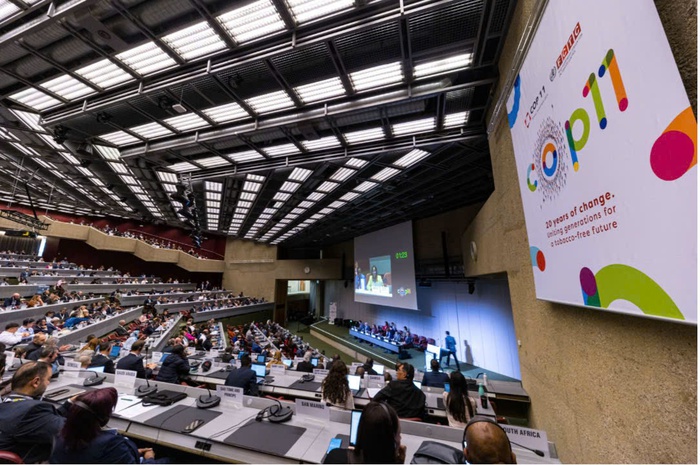 COP11 cảnh báo "làn sóng nghiện nicotine" và chiến lược "giảm hại" ngành thuốc lá- Ảnh 2. COP11 cảnh báo "làn sóng nghiện nicotine" và chiến lược "giảm hại" ngành thuốc lá- Ảnh 2.