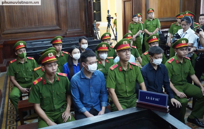 Những hình ảnh từ phiên tòa xét xử hoa hậu Thùy Tiên, Quang Linh Vlogs- Ảnh 4.