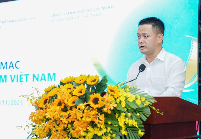 Cục trưởng Đặng Trần Cường, Trưởng ban tổ chức Liên hoan Phim Việt Nam lần thứ 24 phát biểu tại họp báo Cục trưởng Đặng Trần Cường, Trưởng ban tổ chức Liên hoan Phim Việt Nam lần thứ 24 phát biểu tại họp báo