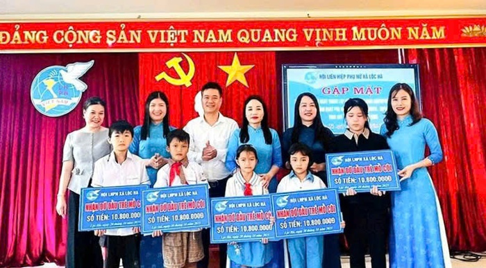 Phụ nữ Hà Tĩnh nắm bắt thời cơ, chủ động đáp ứng yêu cầu nhiệm vụ của giai đoạn mới- Ảnh 3.